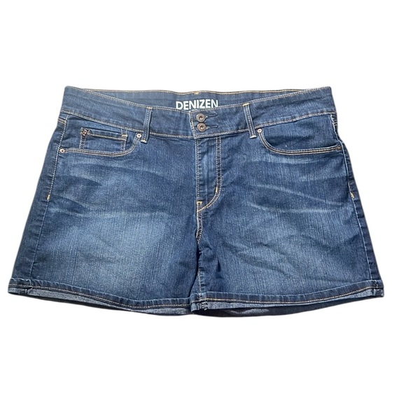 Levi's Pants - Women’s Levi’s DENIZEN jean shorts